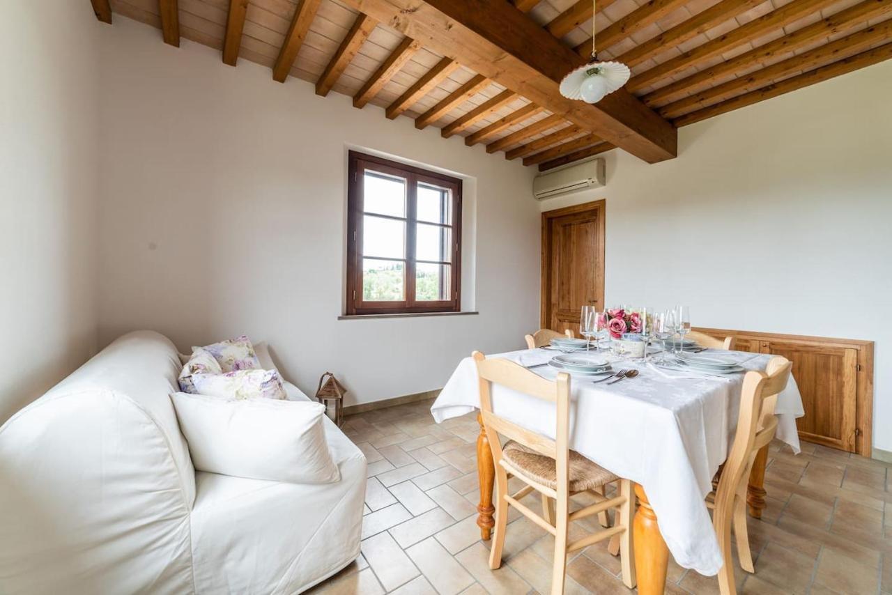 Il Mandorlo Nella Campagna Di Certaldo Apartment Aia Murata Bagian luar foto