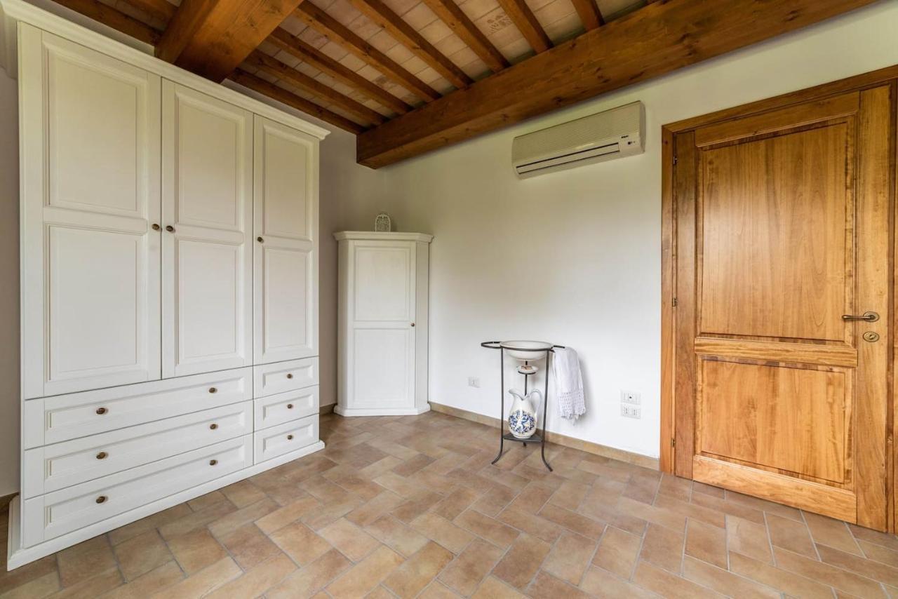 Il Mandorlo Nella Campagna Di Certaldo Apartment Aia Murata Bagian luar foto