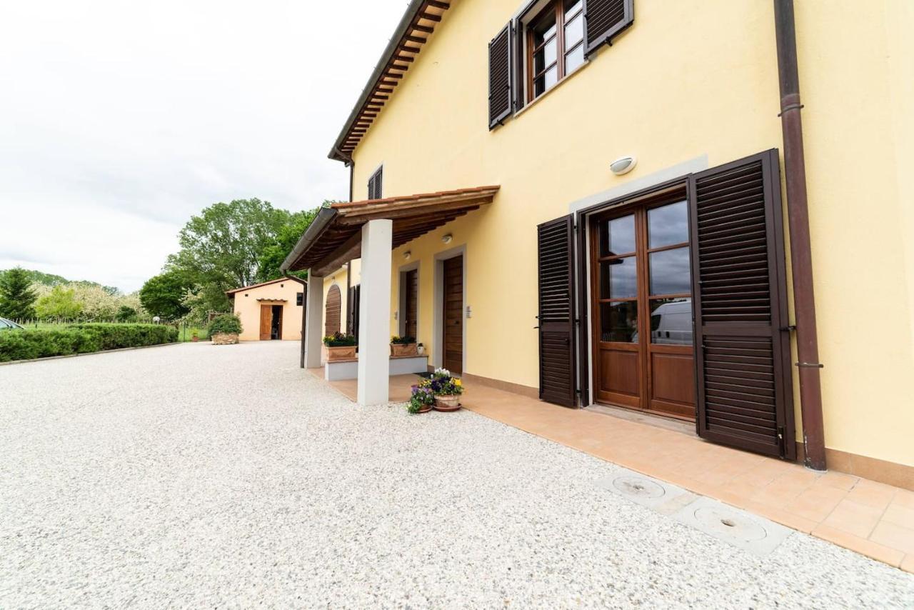 Il Mandorlo Nella Campagna Di Certaldo Apartment Aia Murata Bagian luar foto